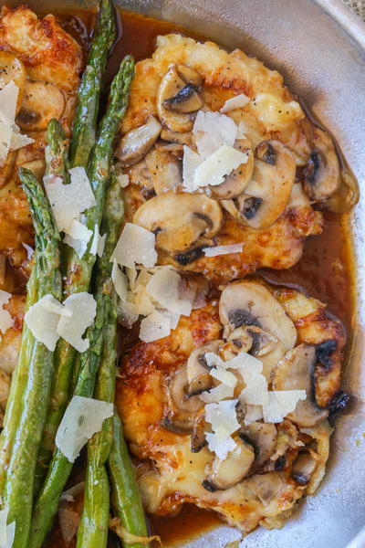 Factory Chicken Madeira copycat Cheesecake Factory Chicken Madeira (copycat)