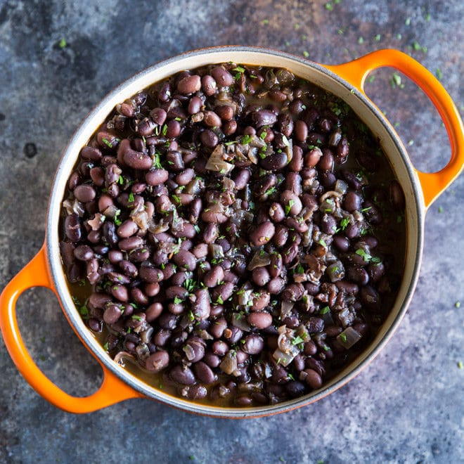 Easy Copycat Chipotle Black Beans