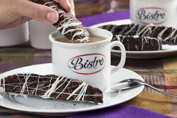 Triple Chocolate Biscotti Triple Chocolate Biscotti