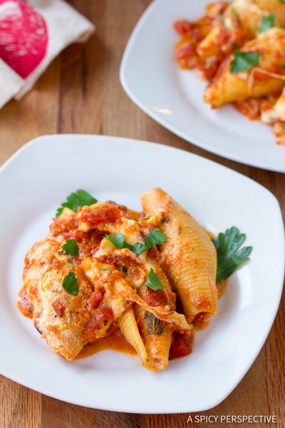 Easy Ricotta Stuffed Shells