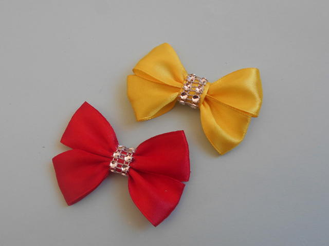 Easy Ribbon Bow Easy Ribbon Bow
