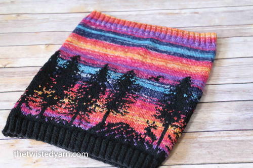 Hiking Reindeer Cowl Hiking Reindeer Cowl