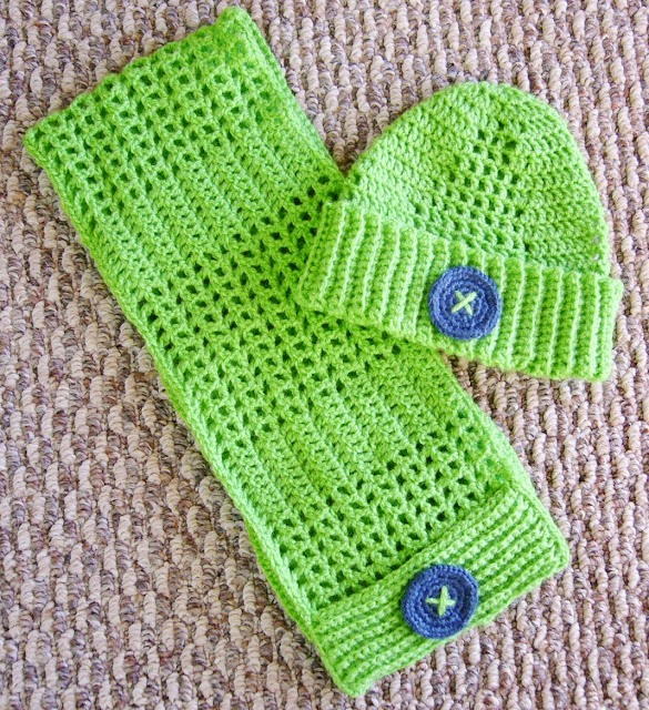Button Up Toddler Hat Scarf Set Button Up Toddler Hat & Scarf Set