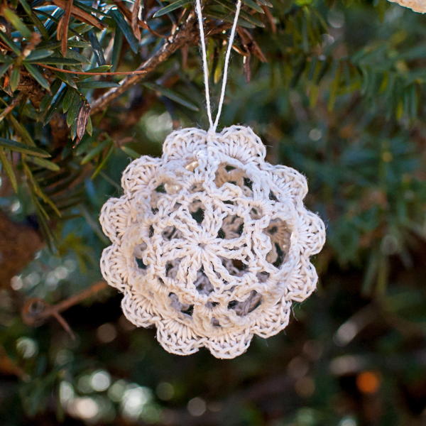 Lace Crochet Christmas Ornaments Lace Crochet Christmas Ornaments
