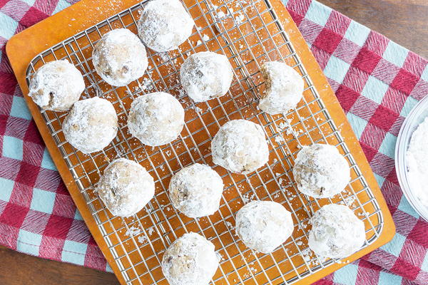 Maple Pecan Tea Cookies Maple Pecan Tea Cookies