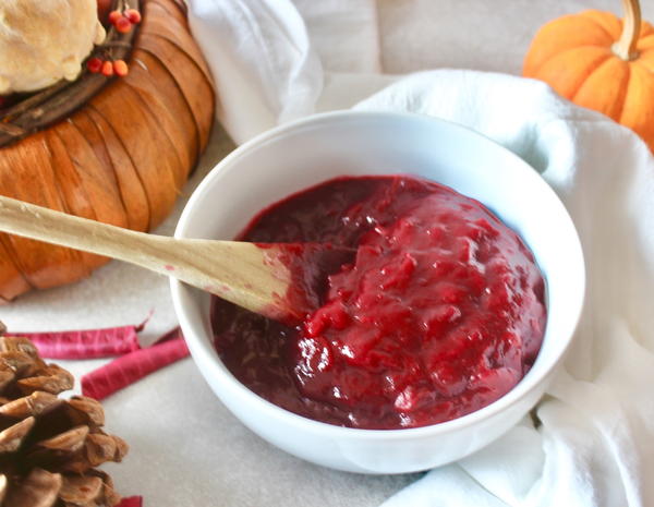 4-Ingredient Cranberry Sauce 4-Ingredient Cranberry Sauce