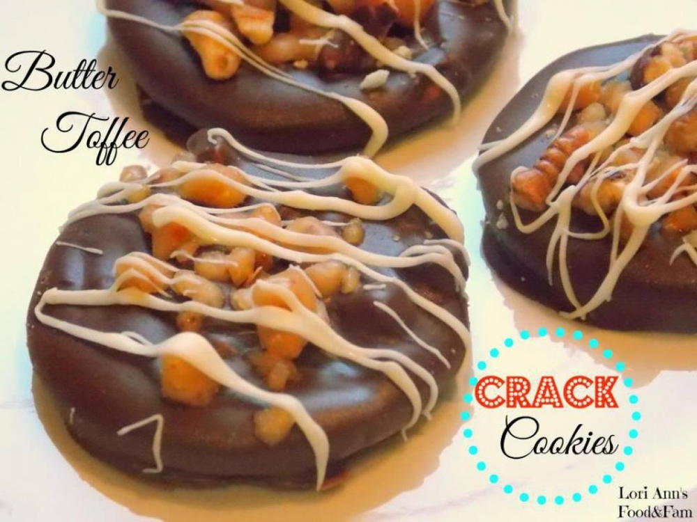 slow-cooker-crack-candy-cookies-allfreeslowcookerrecipes