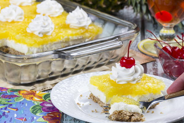 Pineapple Pretzel Squares Pineapple Pretzel Squares