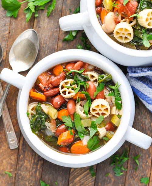 Easy Homemade Minestrone Soup Easy Homemade Minestrone Soup