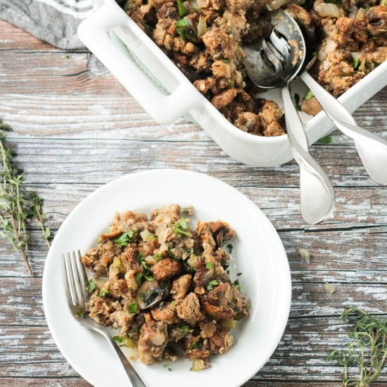 Vegan Stuffing with Mushrooms Vegan Stuffing with Mushrooms