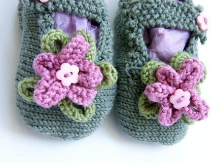 knitted mary jane booties