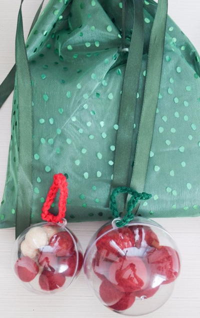 DIY Felted Ball Ornaments DIY Felted Ball Ornaments