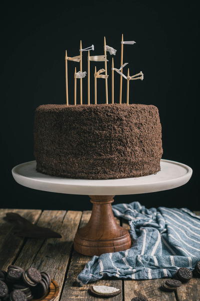 Chocolate Pumpkin Oreo Layer Cake Chocolate & Pumpkin Oreo Layer Cake