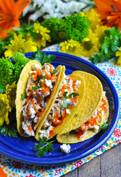 Slow Cooker Buffalo Ranch Chicken Tacos Slow Cooker Buffalo Ranch Chicken Tacos