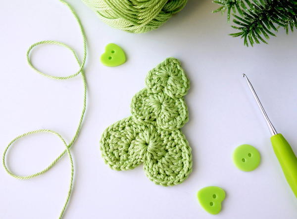 Crochet Hearts Christmas Tree Crochet Hearts Christmas Tree