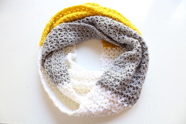Simple V-stitch scarf_1