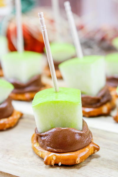 Caramel Apple Bites