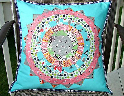 Strip Pieced Dresden Pillow Strip Pieced Dresden Pillow