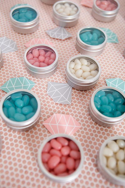 DIY Diamond Ring Candy Favors DIY Diamond Ring Candy Favors