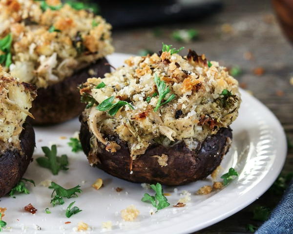 Crabless Vegan Stuffed Mushrooms Crabless Vegan Stuffed Mushrooms