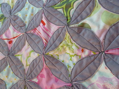 Short Cut for Cathedral Windows Short Cut for Cathedral Windows