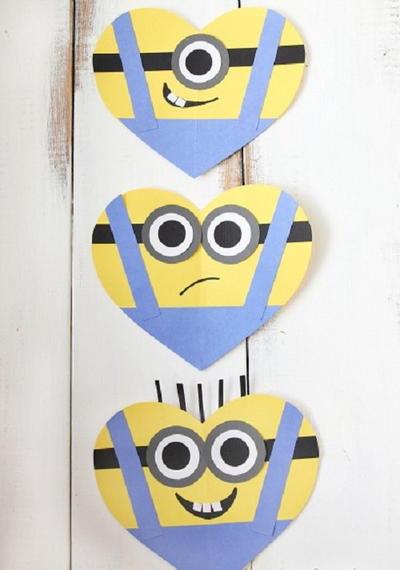 Adorable Minion Valentines Day Hearts