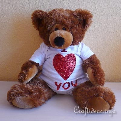 Glittery I Love You T-Shirt for a Stuffed Bear