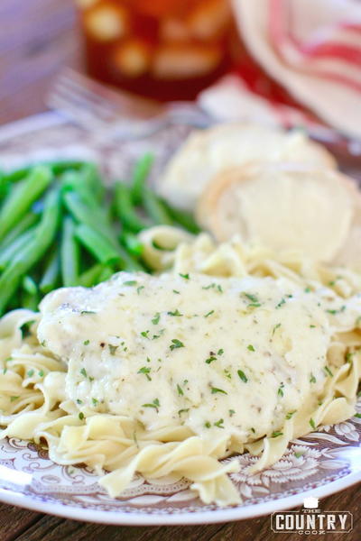 Restaurant-Style Garlic Parmesan Chicken Restaurant-Style Garlic Parmesan Chicken