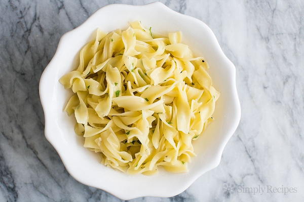 Easy Buttered Noodles Easy Buttered Noodles