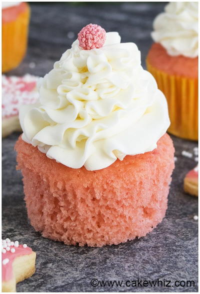 Easy Pink Champagne Cupcakes
