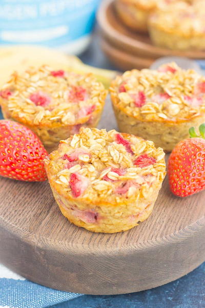 Strawberry Banana Baked Oatmeal Cups Strawberry Banana Baked Oatmeal Cups