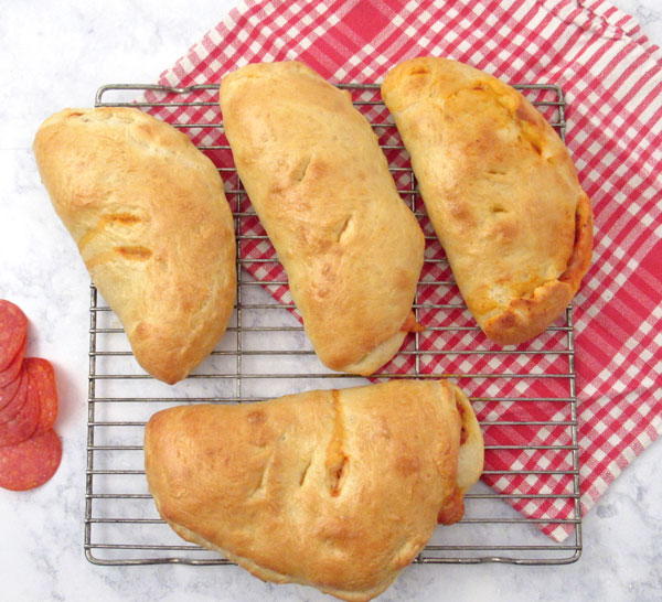 Pepperoni Pizza Pockets Pepperoni Pizza Pockets
