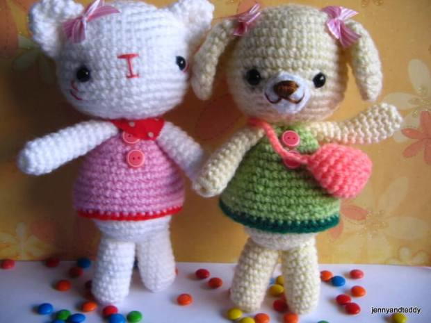 Emma Bear and Emily Kitten Emma Bear and Emily Kitten