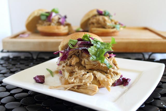 Mexican Pulled Pork Sliders Mexican Pulled Pork Sliders