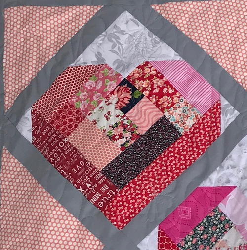 A Second Scrappy Log Cabin Heart A Second Scrappy Log Cabin Heart