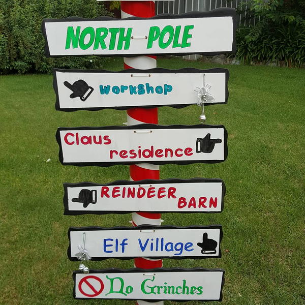 Santa Stop here sign