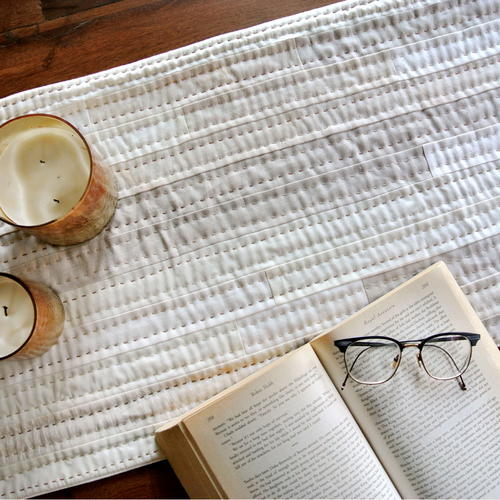 Simple and Elegant Quilted Table Runner Simple and Elegant Quilted Table Runner