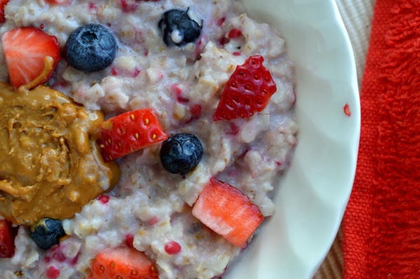 Creamy Very Berry Oatmeal Creamy Very Berry Oatmeal