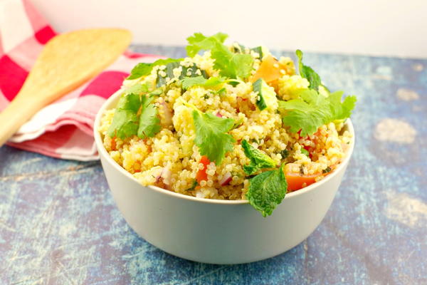 Easy Vegan Quinoa Salad Easy Vegan Quinoa Salad