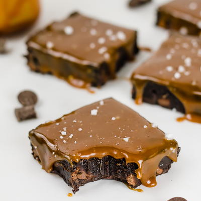 Flourless Brownies with Salted Caramel