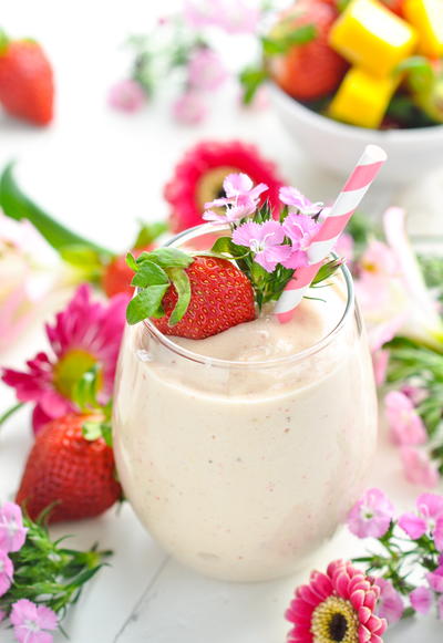 Mango and Strawberry Smoothie