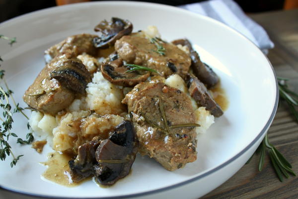 Instant Pot Pork Medallions with Herbs and Mushrooms Instant Pot Pork Medallions with Herbs and Mushrooms