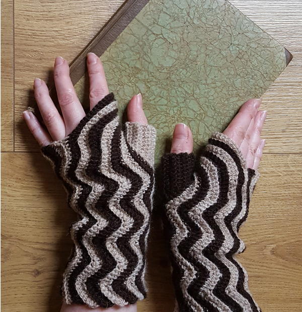 La Chocolatire Mitts La Chocolatière Mitts