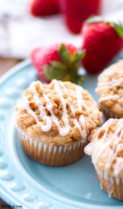 Strawberry Crumb Cake Muffins Strawberry Crumb Cake Muffins