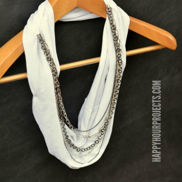 DIY No-Sew Infinity Scarf DIY No-Sew Infinity Scarf