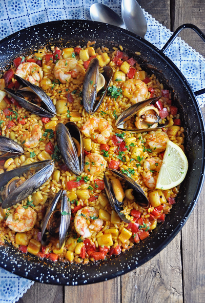Authentic Spanish Seafood Paella Recipe Authentic Spanish Seafood Paella Recipe