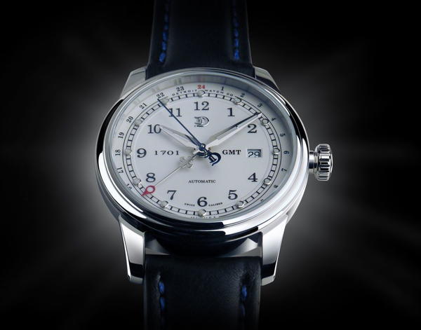 1701 Pontchartrain GMT Dual Timezone 1701 Pontchartrain GMT Dual Timezone