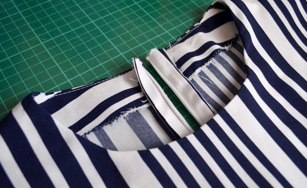 Drafting Neckline and Armhole Facings Drafting Neckline and Armhole Facings