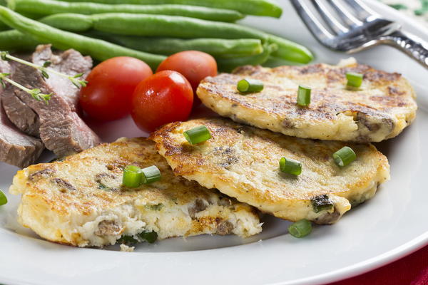 Cauliflower Cheddar Pancakes