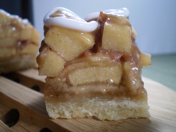 Sky High Apple Pie Bars Sky High Apple Pie Bars